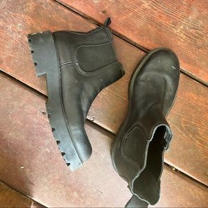 Ugg Ankle Boots Size 8